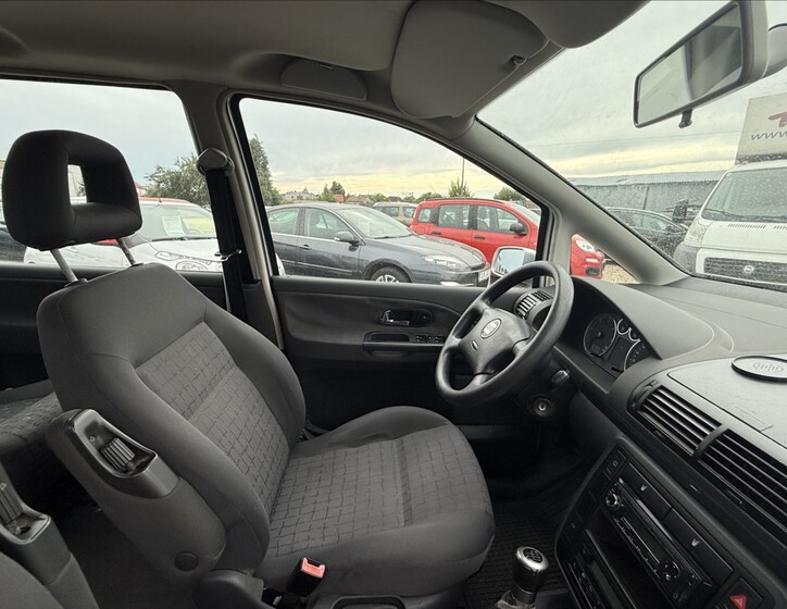 Seat Alhambra 25