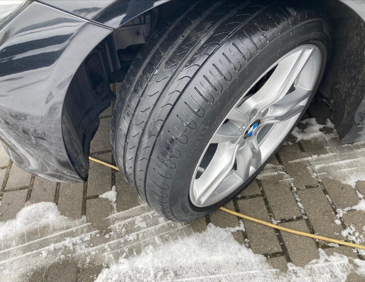 BMW Řada 3 Kombi 2,0 l 180 kw