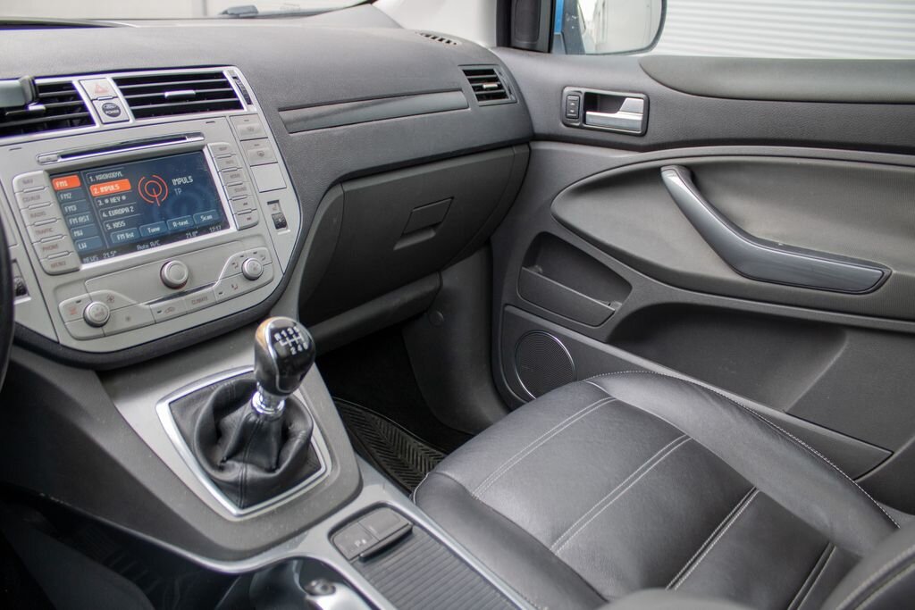 Ford Kuga SUV 2,0 l 100 kw