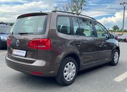 Volkswagen Touran 5
