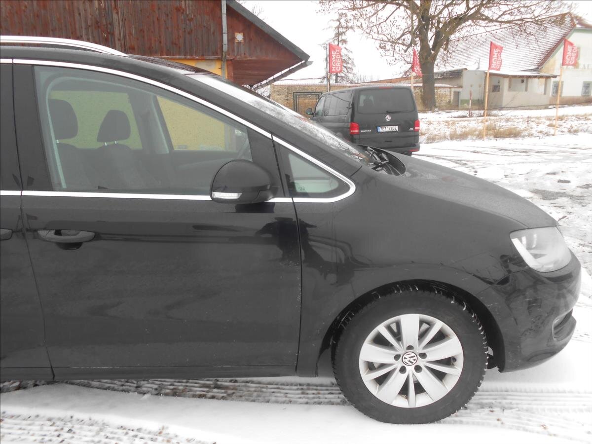 Volkswagen Sharan MPV 2,0 l 103 kw