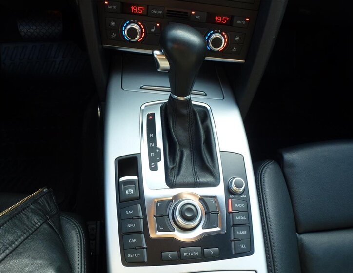 Audi A6 Kombi 2,7 l 140 kw