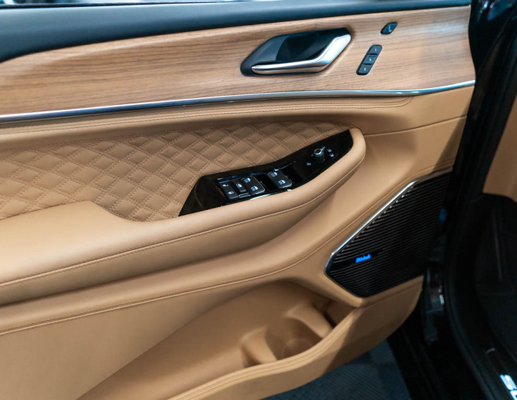 Jeep Grand Cherokee 18