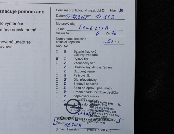 Opel Grandland SUV 1,2 l 96 kw