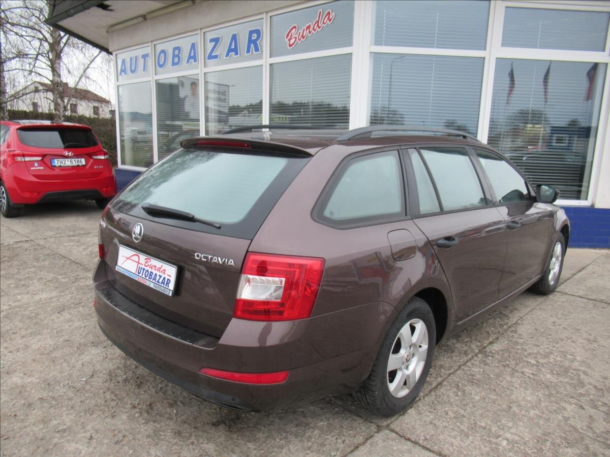 Škoda Octavia Kombi 1,2 l 77 kw