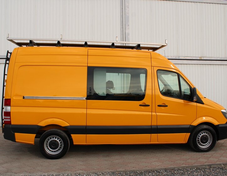 Mercedes-Benz Sprinter Užitková 2,1 l 120 kw