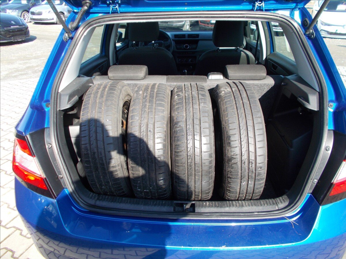 Škoda Fabia Hatchback 999,0 44 kw