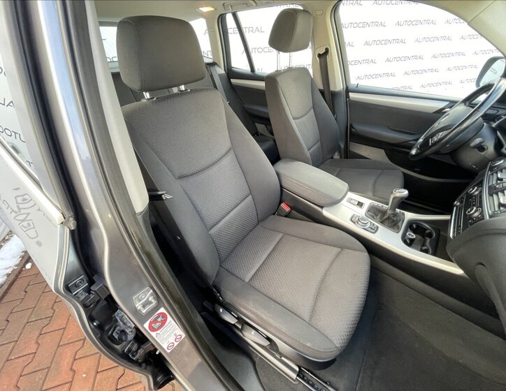 BMW X3 SUV 2,0 l 135 kw