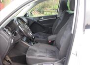 Volkswagen Tiguan 7