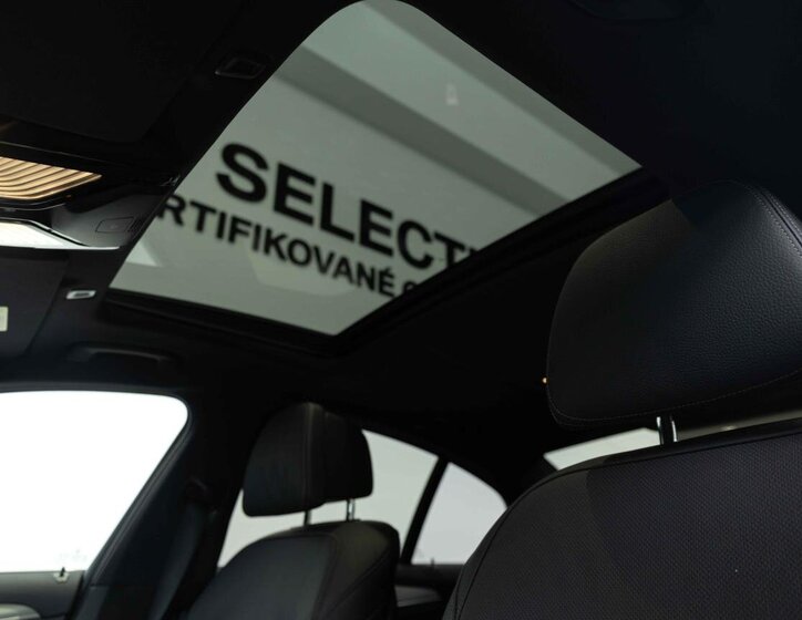 BMW Řada 5 Sedan / Limuzína 3,0 l 250 kw