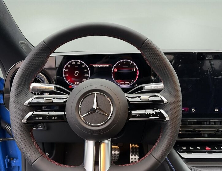 Mercedes-Benz CLA Sedan 1,5 l 120 kw