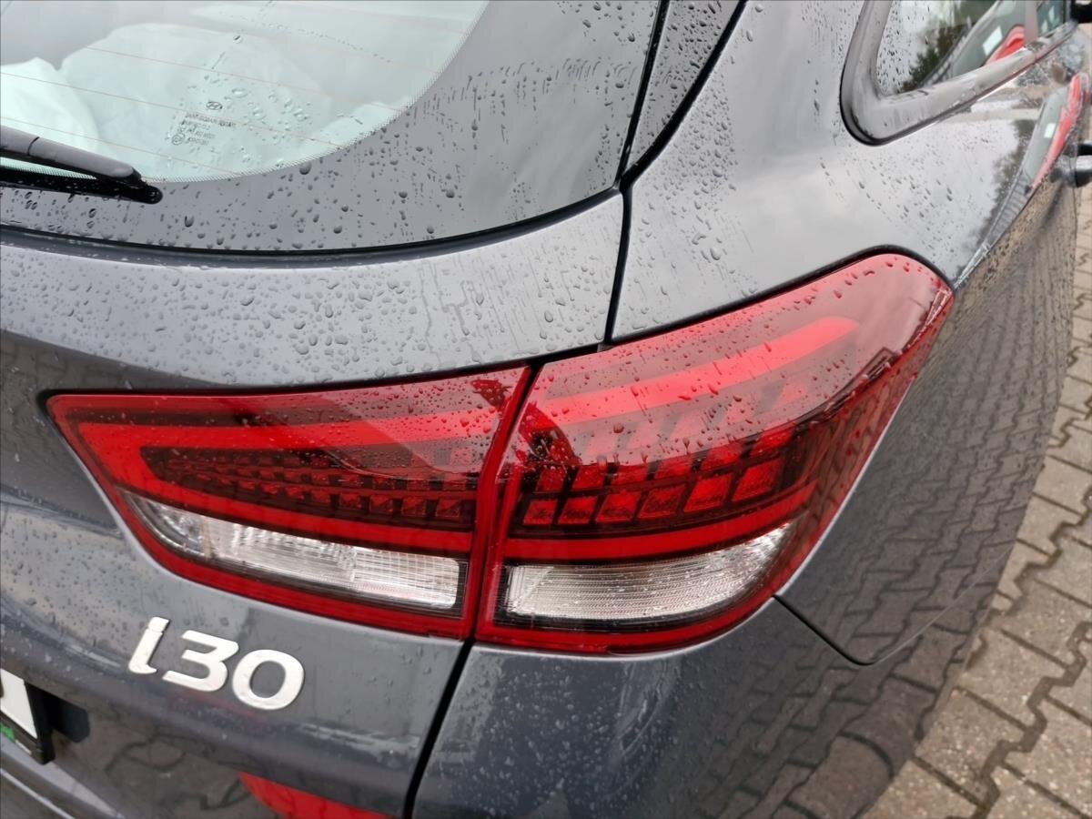 Hyundai i30 Kombi 998,0 74 kw