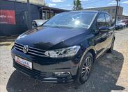 Volkswagen Touran 1
