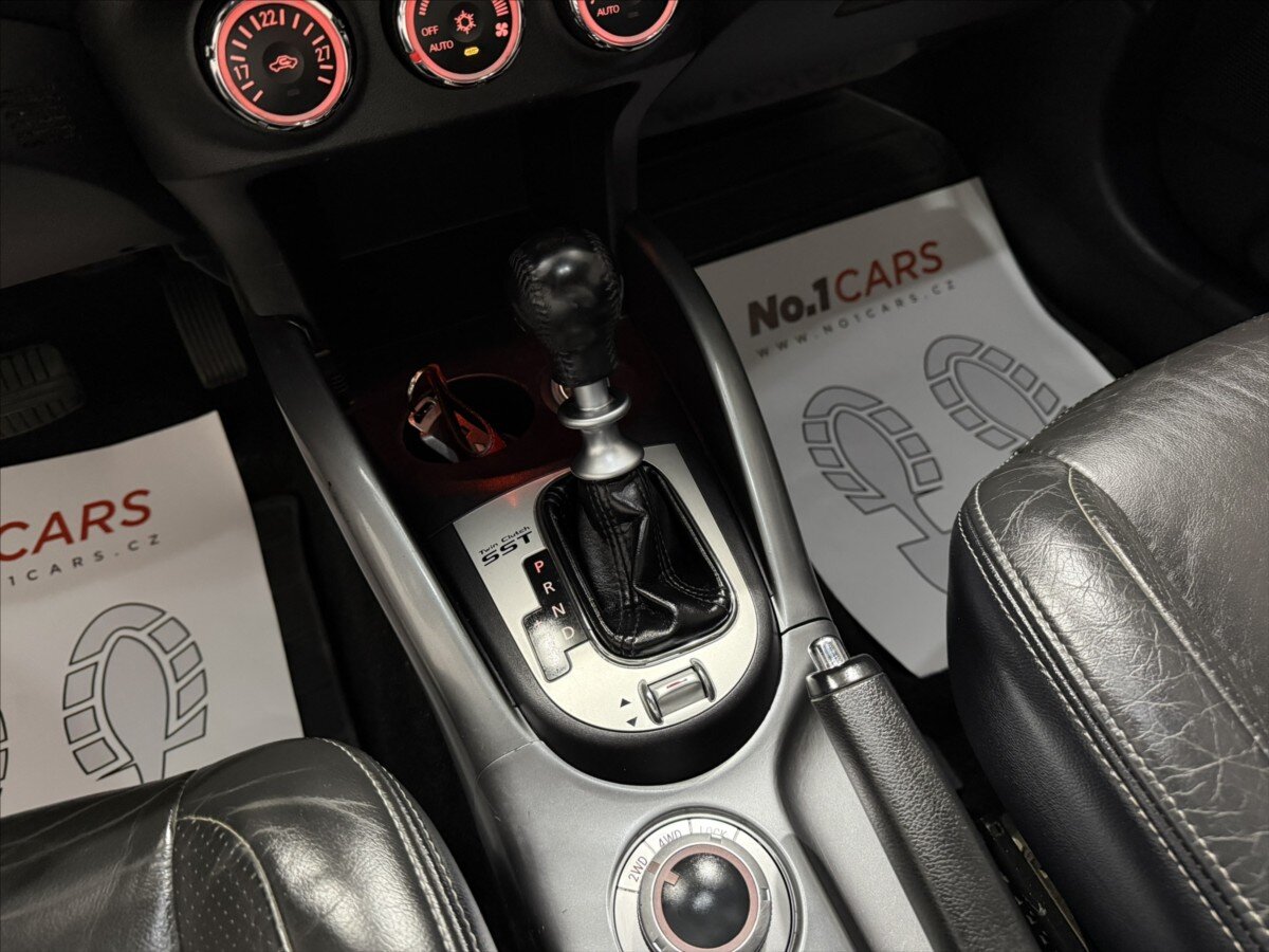 Mitsubishi Outlander SUV / Terénní 2,2 l 115 kw