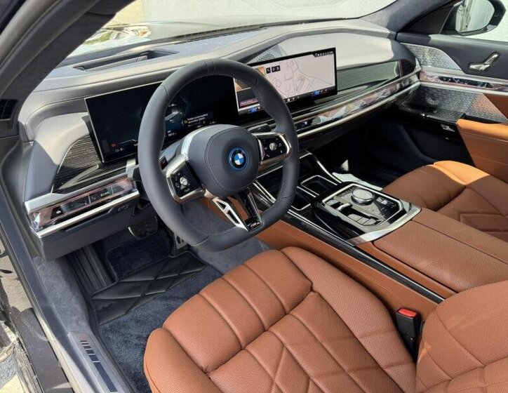 BMW i7 Sedan 1,0 400 kw