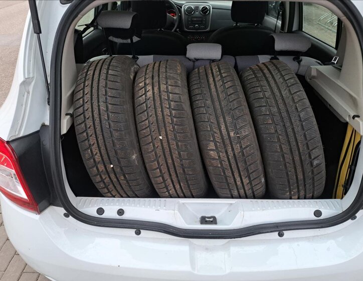 Dacia Sandero Hatchback 1,1 l 54 kw