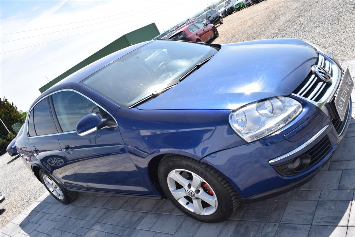 Volkswagen Jetta Sedan / Limuzína 1,9 l 77 kw