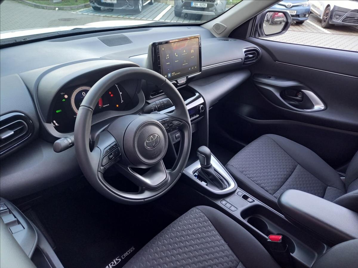 Toyota Yaris Cross Hatchback 1,5 l 68 kw