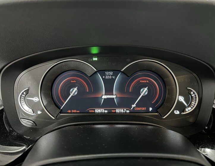 BMW Řada 5 Sedan / Limuzína 2,0 l 135 kw