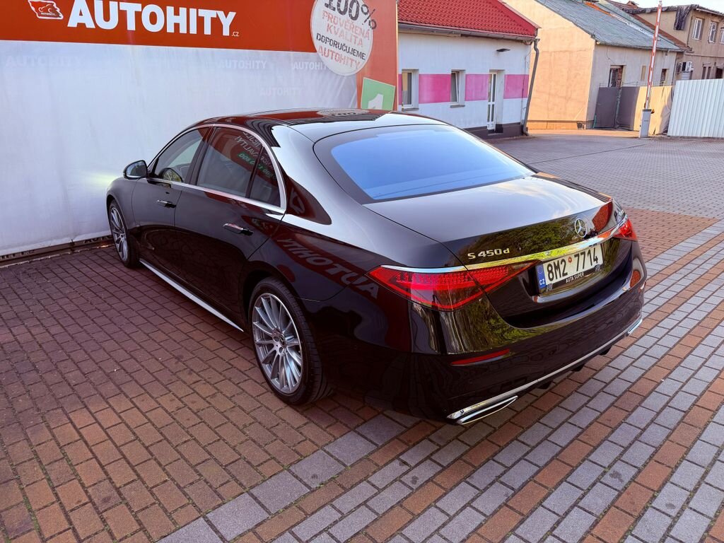 Mercedes-Benz Třídy S Sedan / Limuzína 0,0 270 kw