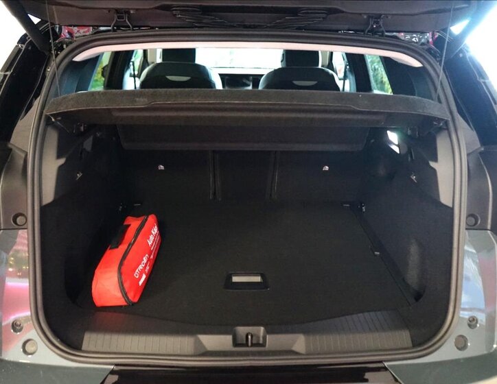 Citroën C5 Aircross SUV 1,2 l 100 kw