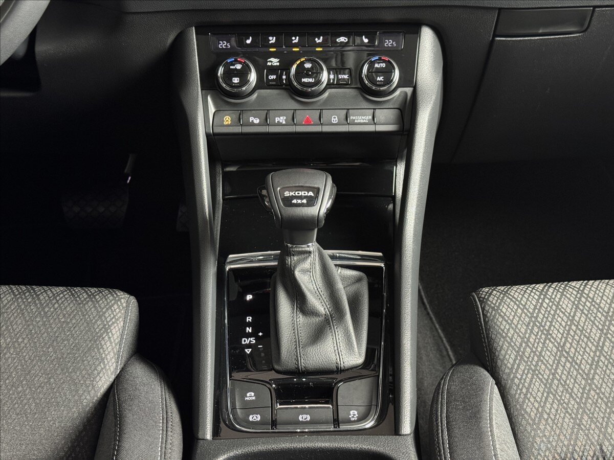 Škoda Karoq SUV 2,0 l 110 kw