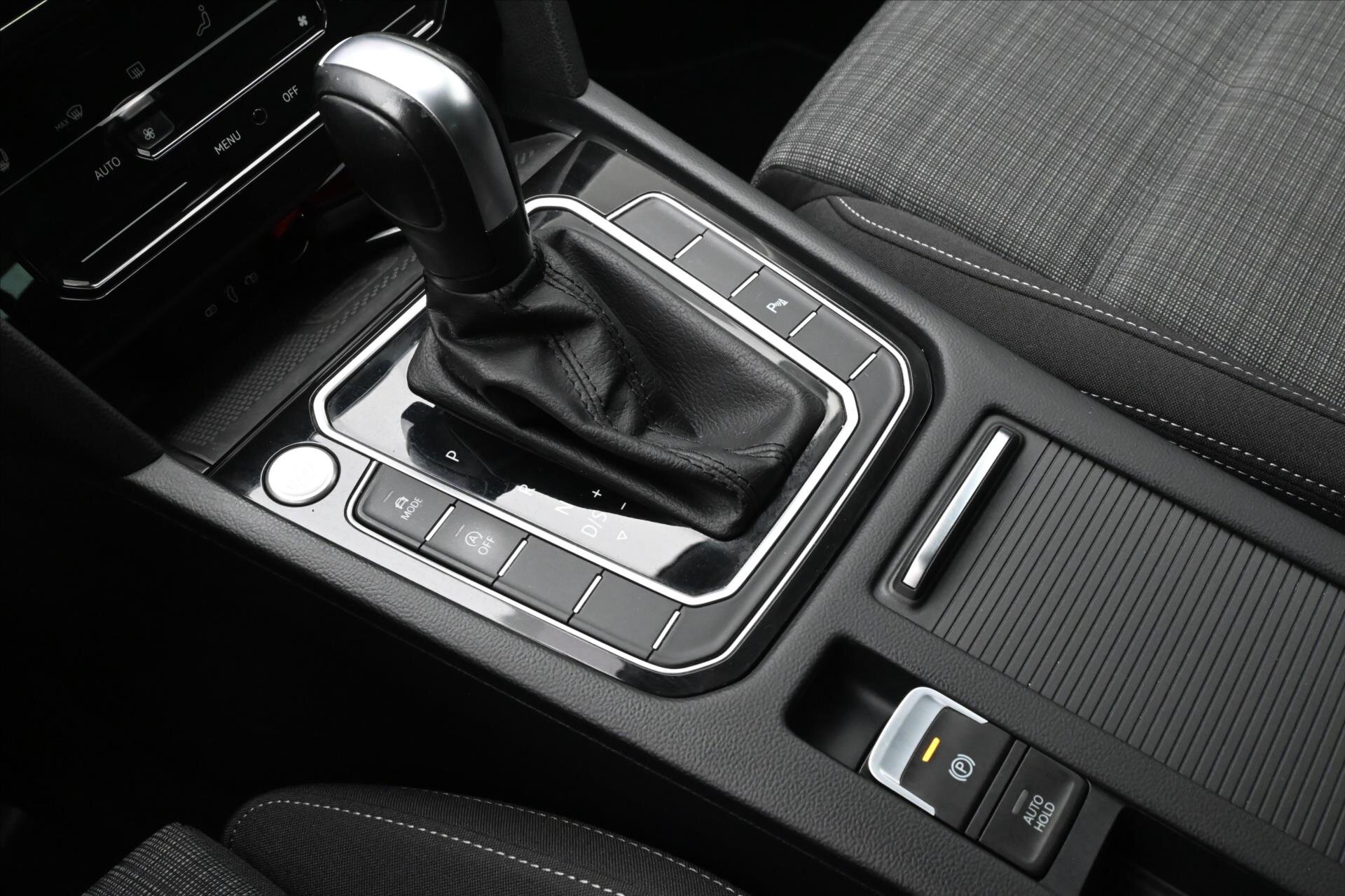 Volkswagen Passat Kombi 2,0 l 110 kw