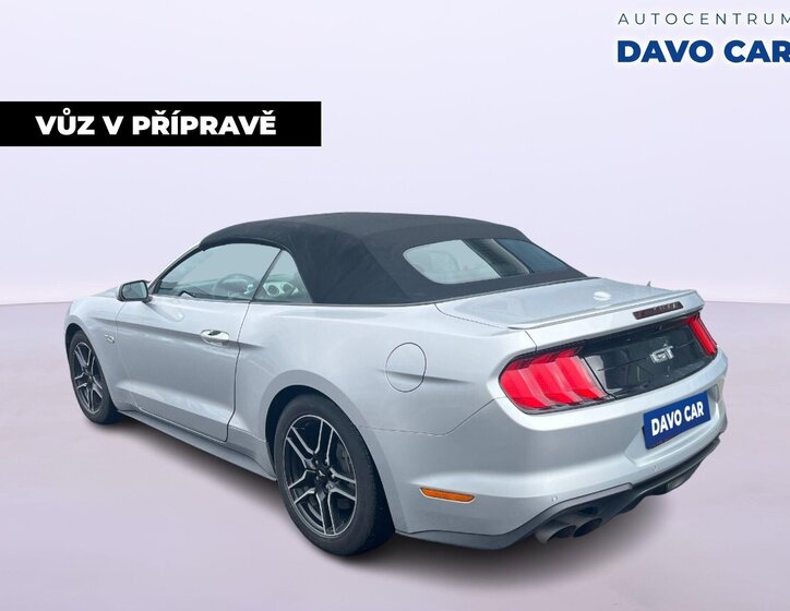 Ford Mustang Kabriolet 5,0 l 331 kw