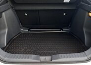 Toyota C-HR SUV 1,8 l 103 kw