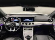 Mercedes-Benz Třídy E 12