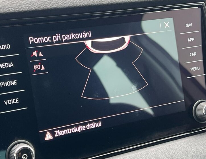 Škoda Karoq SUV 2,0 l 110 kw