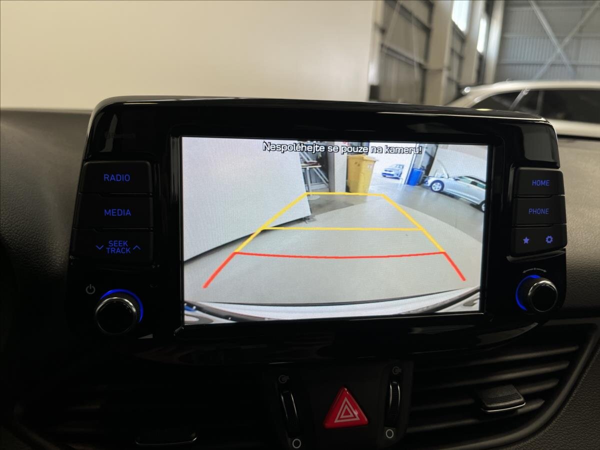 Hyundai i30 Kombi 998,0 88 kw