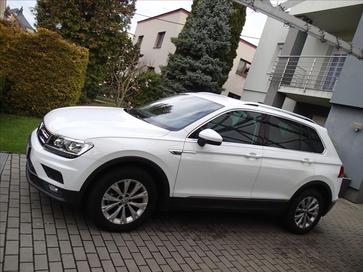 Volkswagen Tiguan SUV / Terénní 2,0 l 110 kw