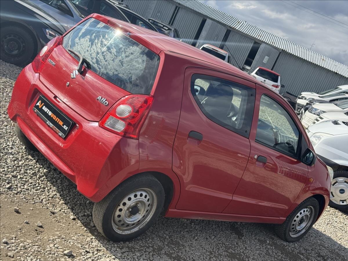 Suzuki Alto Hatchback 996,0 50 kw