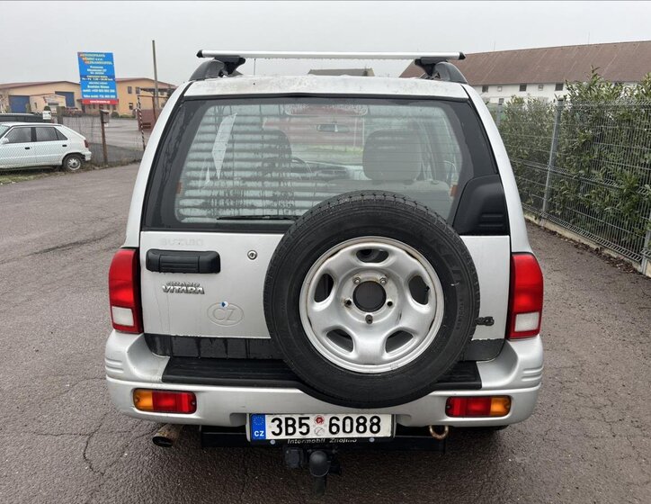 Suzuki Grand Vitara 7