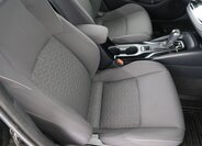 Toyota Corolla Kombi 2,0 l 112 kw