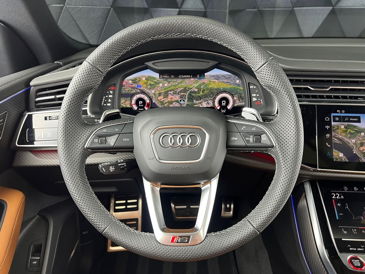 Audi RS Q8 SUV / Terénní 4,0 l 471 kw