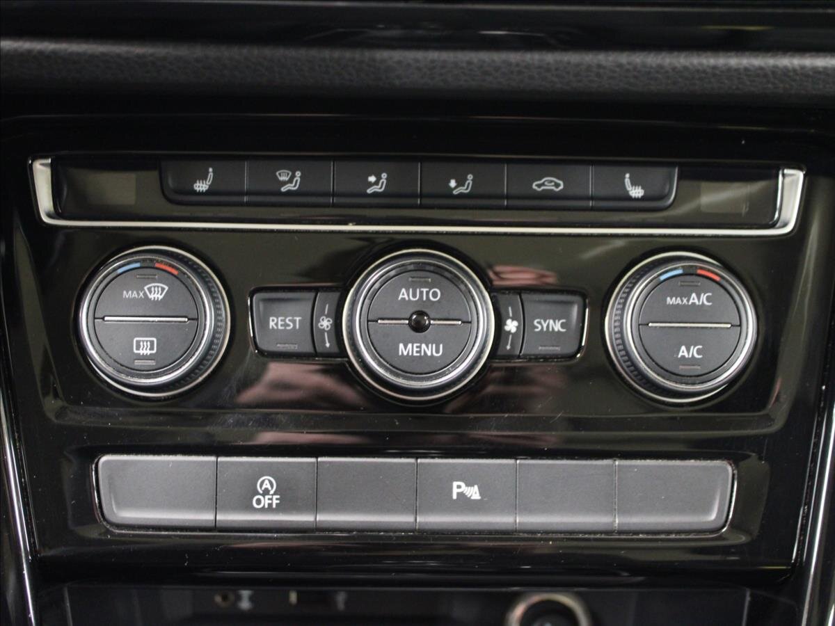 Volkswagen Touran Kombi 2,0 l 110 kw