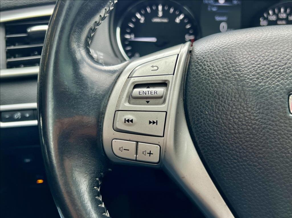 Nissan Qashqai SUV / Terénní 1,6 l 96 kw