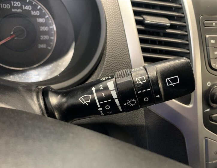 Hyundai ix20 MPV 1,4 l 66 kw