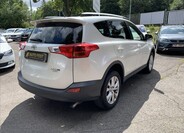 Toyota RAV4 5