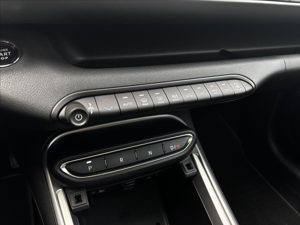 Jeep Avenger SUV / Terénní 1,2 l 74 kw