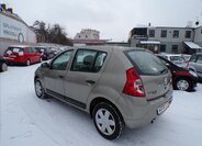 Dacia Sandero Hatchback 1,1 l 55 kw