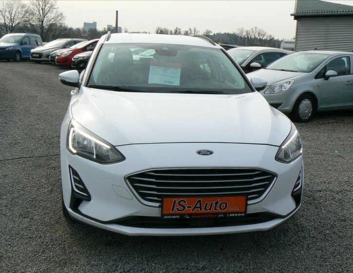 Ford Focus Kombi 999,0 92 kw