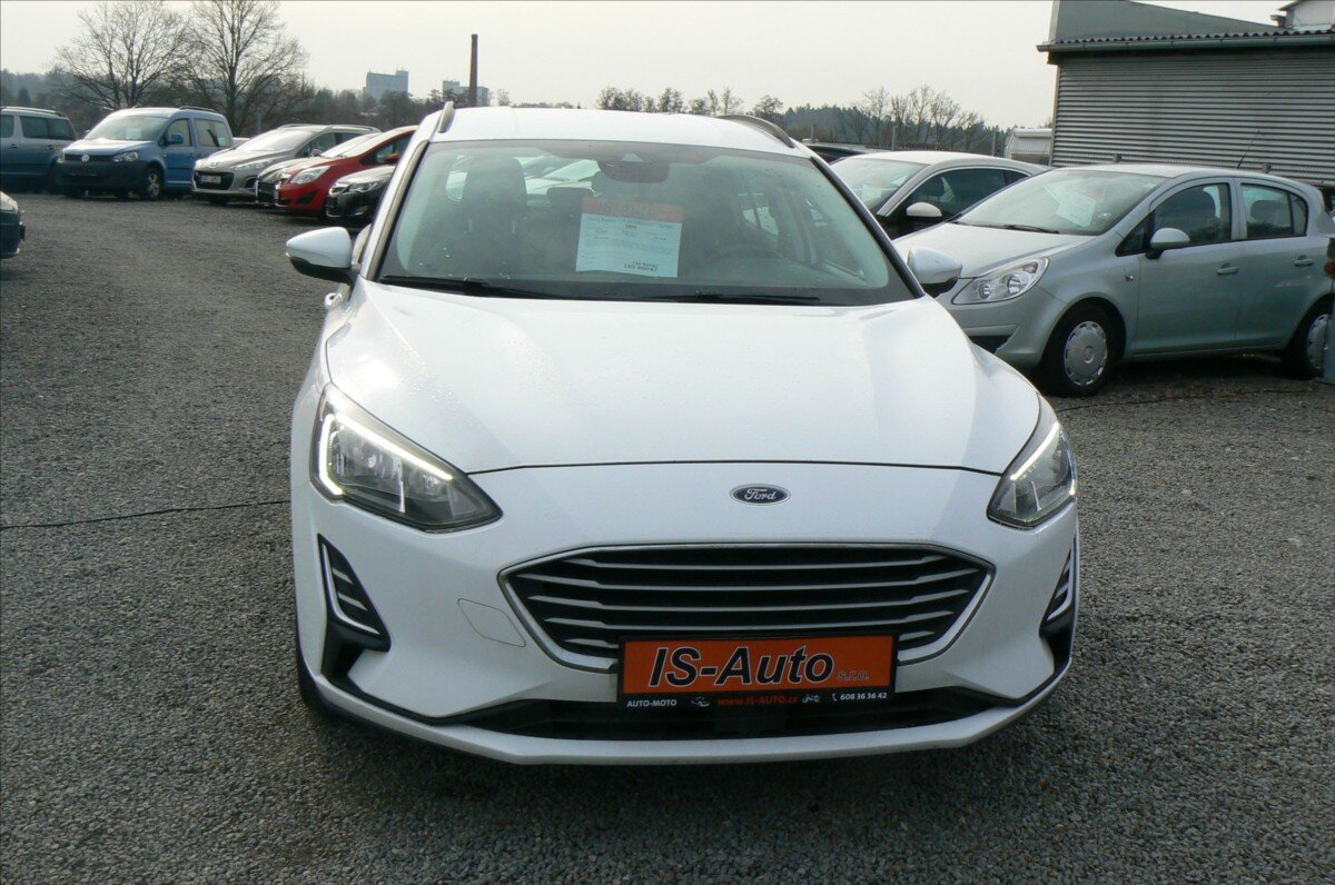 Ford Focus Kombi 999,0 92 kw