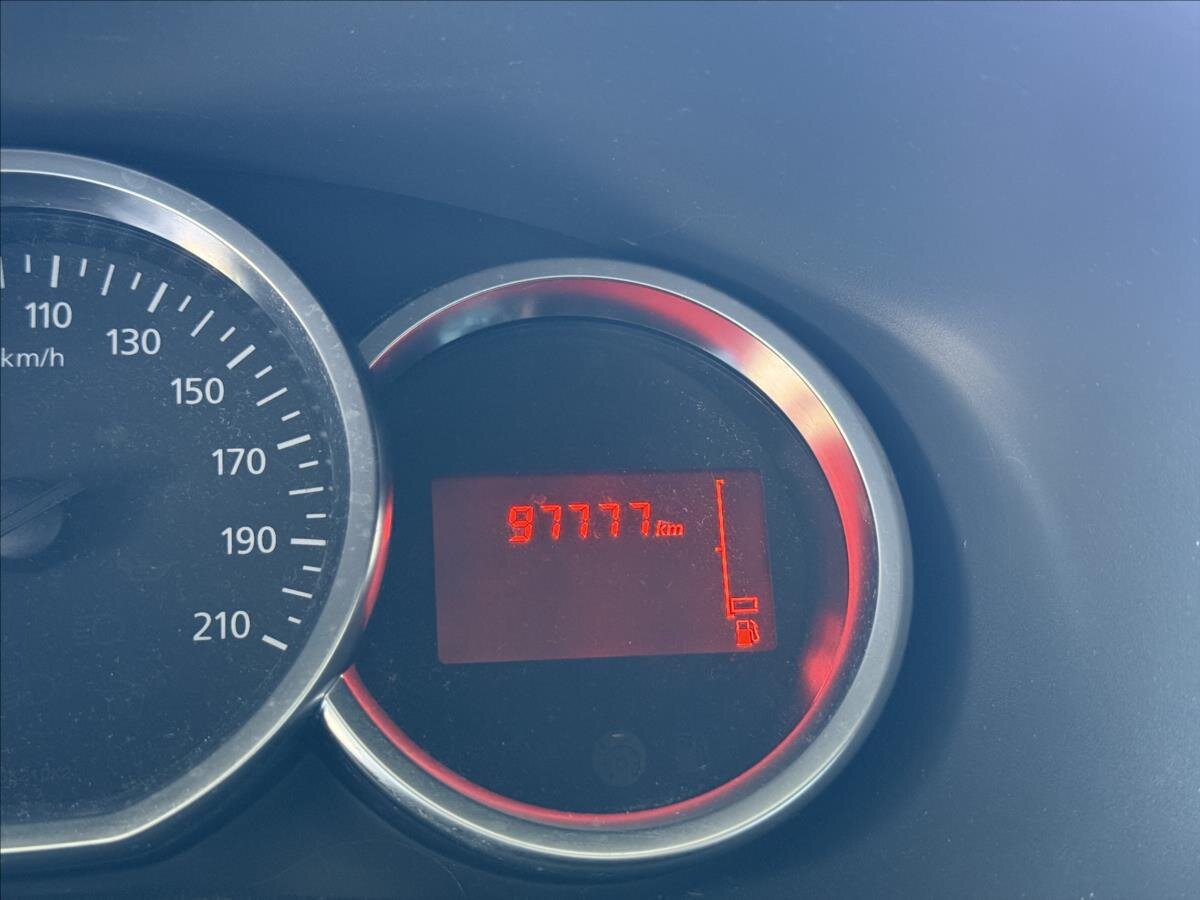 Dacia Logan Kombi 898,0 66 kw