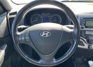 Hyundai i30 15