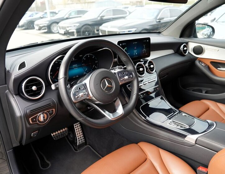 Mercedes-Benz GLC SUV / Terénní 2,0 l 143 kw