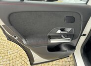 Mercedes-Benz GLA SUV / Terénní 2,0 l 110 kw