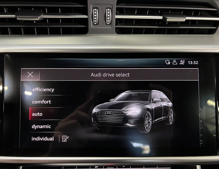 Audi S6 Kombi 3,0 l 257 kw